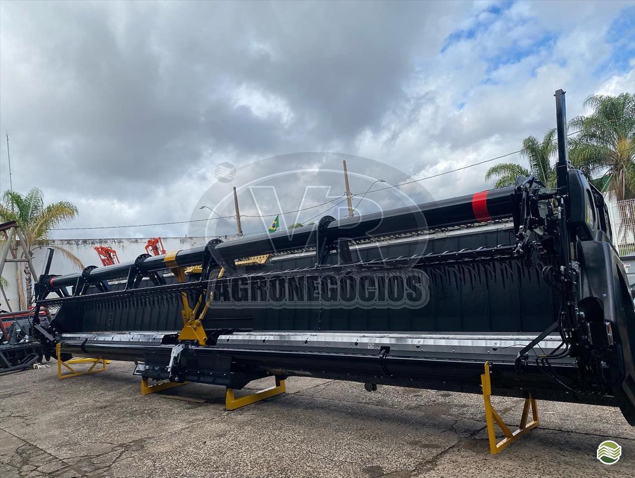PLATAFORMA COLHEITADEIRA GTS FLEXER XP 35 VR Agronegócios ARAXA MINAS GERAIS MG